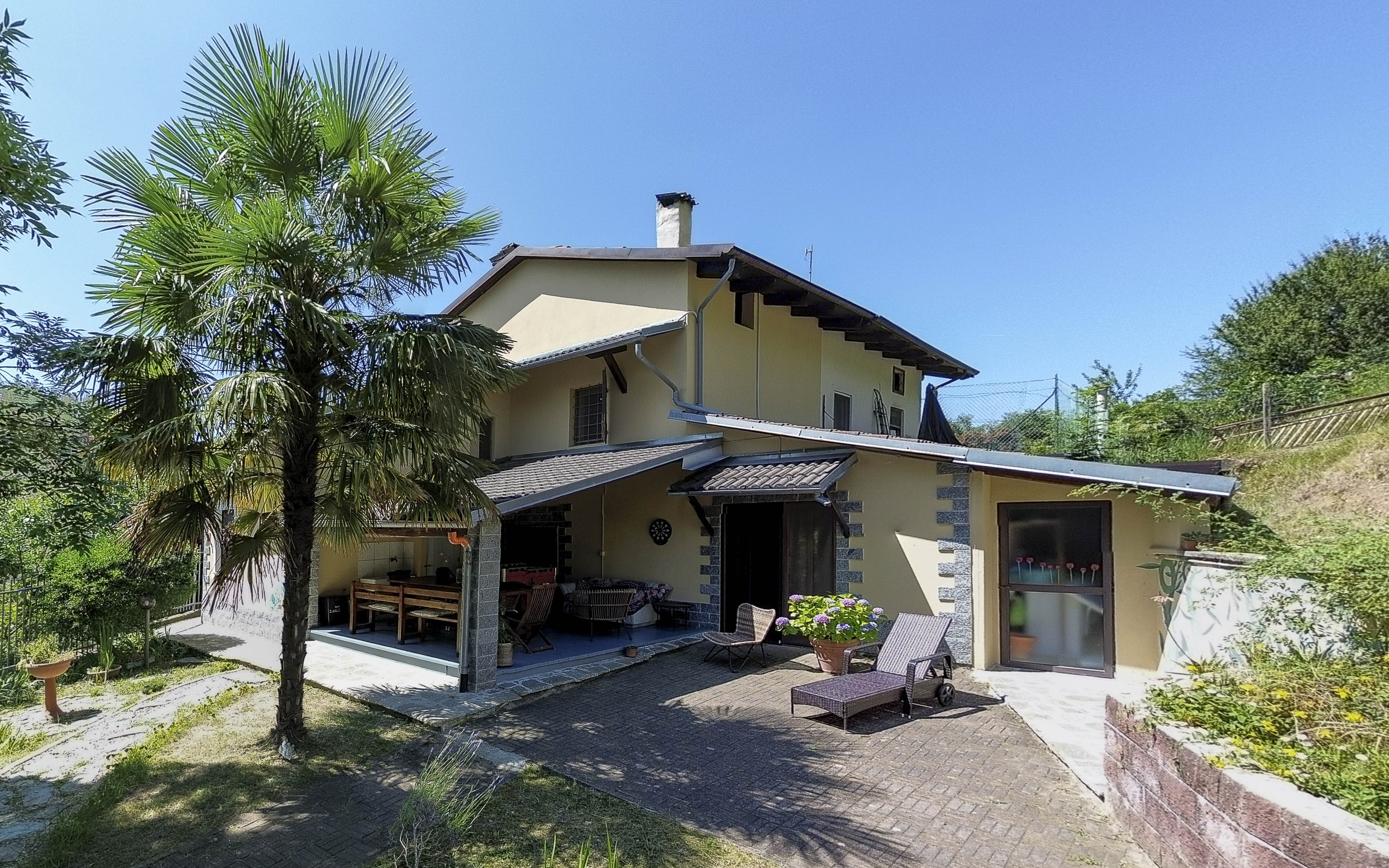 IMMOBILIARE/STILL LIFE