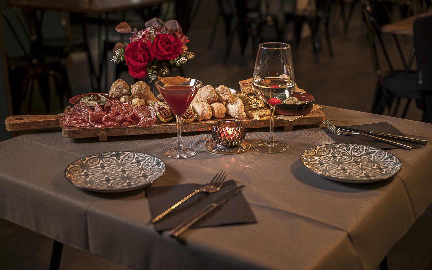 IMMOBILIARE/STILL LIFE